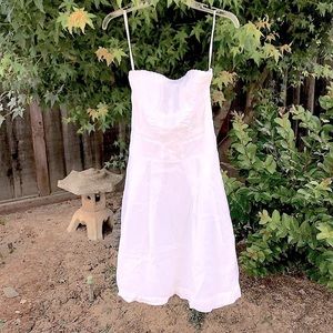 Strapless Corset Dress Size 2 in White by Express. Great Condition.